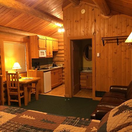 Somers Bay Log Cabin Lodging Exterior foto