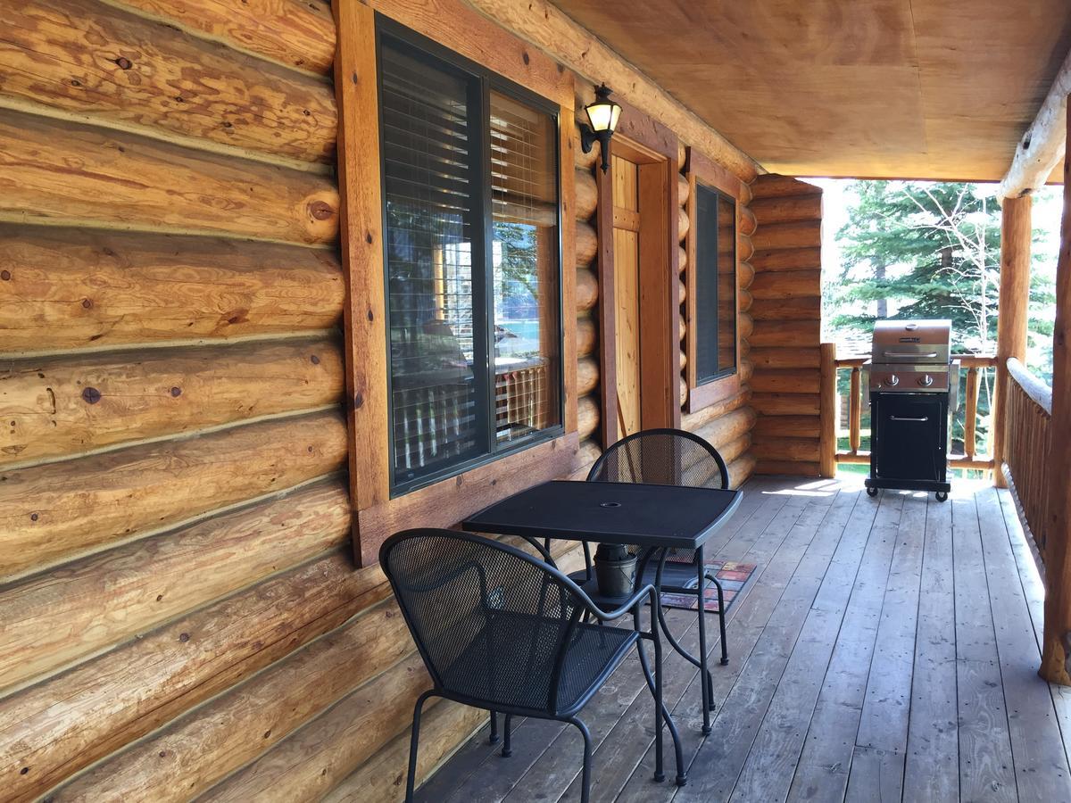 Somers Bay Log Cabin Lodging Exterior foto